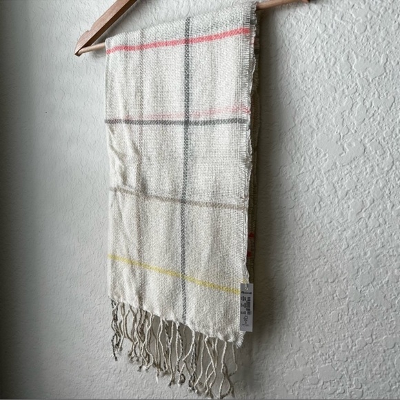 Madewell Gauzy Plaid Scarf New with tags 🧣 - Picture 4 of 11